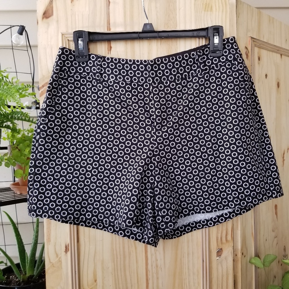 ELLE Shorts